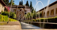 Alhambra Andalusia cortile fontana