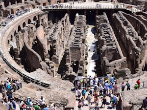 Colosseo visitatori