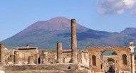 scavi pompei vesuvio campania italia