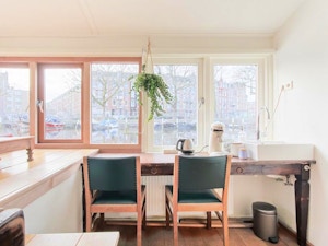 tom e dorien houseboat