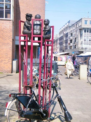 tre uomini ferro bronzo amsterdam