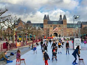 ice skating amsterdam