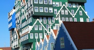 Zaandam Hotel Bahnof tepui geoversum flickr
