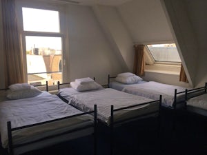 budget hostel sphinx amsterdam