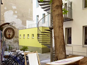 the cats pajamas hostel