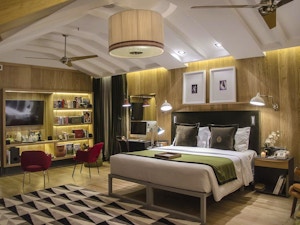 browns central hotel