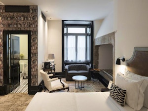 almalusa baixa chiado