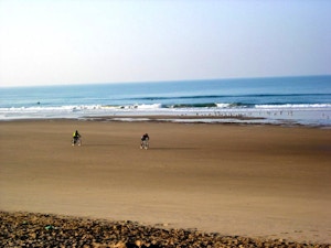 Una delle spiagge di Costa da Caparica foto di Gustavo Verissimo