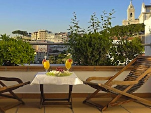 Prenota con Booking! Prenota con Booking!