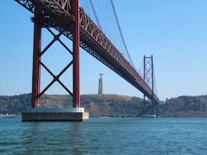 Ponte 25 Aprile e Cristo Rei foto di Pierre Phaneuf