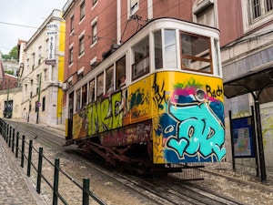 tour quartieri tram