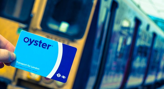 Oyster Card, Visitor Oyster Card o Travelcard? Guida alla migliore carta trasporti di Londra