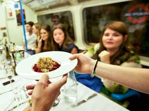 ristorante nella metropolitana londra