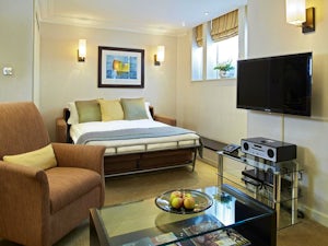 Cheval phoenix house