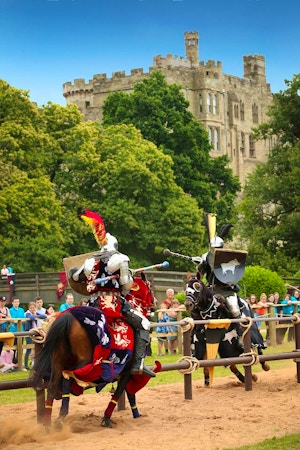 Warwick Castle via britainsultimatecastle
