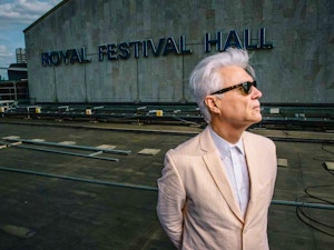 David Byrne al Meltdown