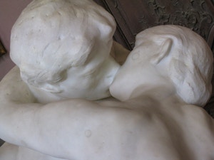 Mseo Rodin bacio