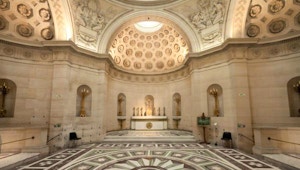 chapelle-expiatoire-altare