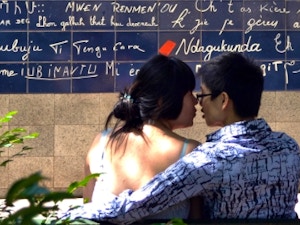 le-mur-des-je-t-aime-parigi-fidanzati