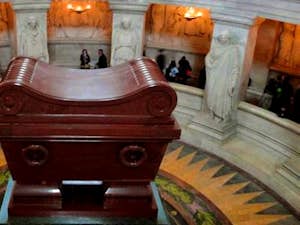 tomba napoleone parigi