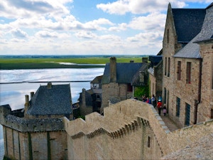 Mont Saint Michel turisti