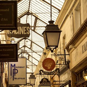 Passage des Panoramas WelcomeToHelenSWorld Flickr