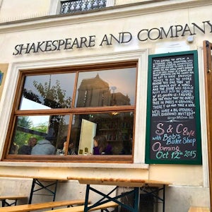Shakespeare and Company Cafe