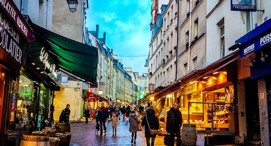 Mercati gastronomici di Parigi dove mangiare locale e globale