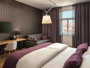 moods charles bridge